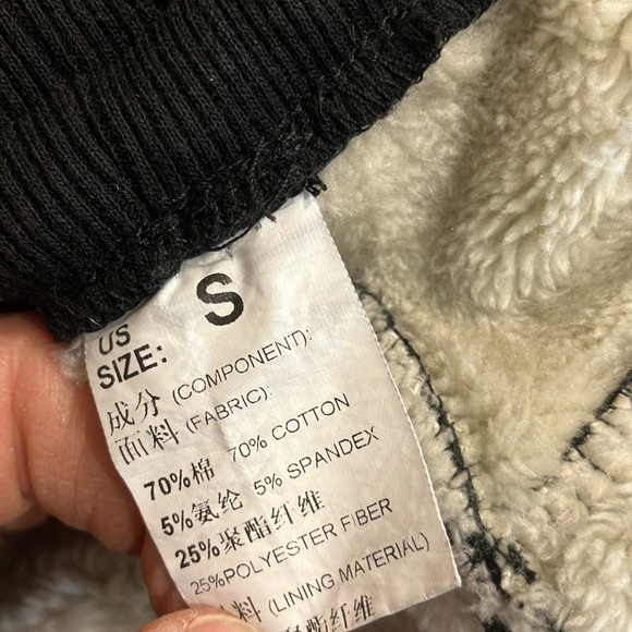 Fleece lined sweatpants size Small thick, warm, cozy - Picture 7 of 8